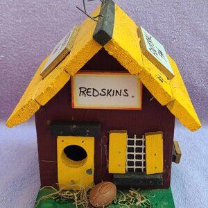 Washington Redskins NFL Handmade Wood Birdhouse Vintage Estate Sale Rare Find